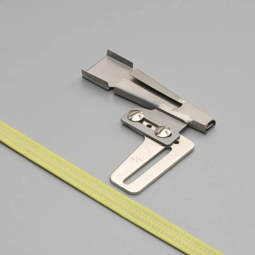 BABY LOCK BELT LOOP BINDER 3/4" SERGER FOOT BLE8-S12